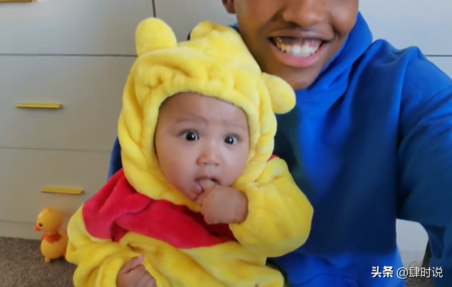 跨越膚色和文化差異!年輕帥哥「 娶走黑人女孩」曾被爸媽反對 如今「生下寶貝孩子」近況引熱議