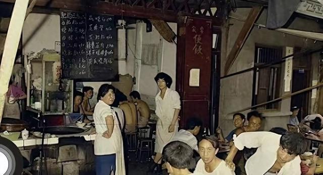父親離世、母親重病！寄居舅舅家八年「姑姑突然現身」 存摺裡的秘密讓我淚崩
