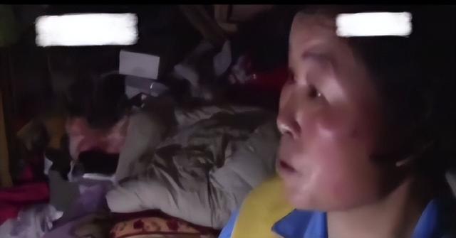 放學回家出事！9歲女孩被綁床上「6天不給食物不給水」　親媽開庭淚訴原因：「我都是為她好啊...」