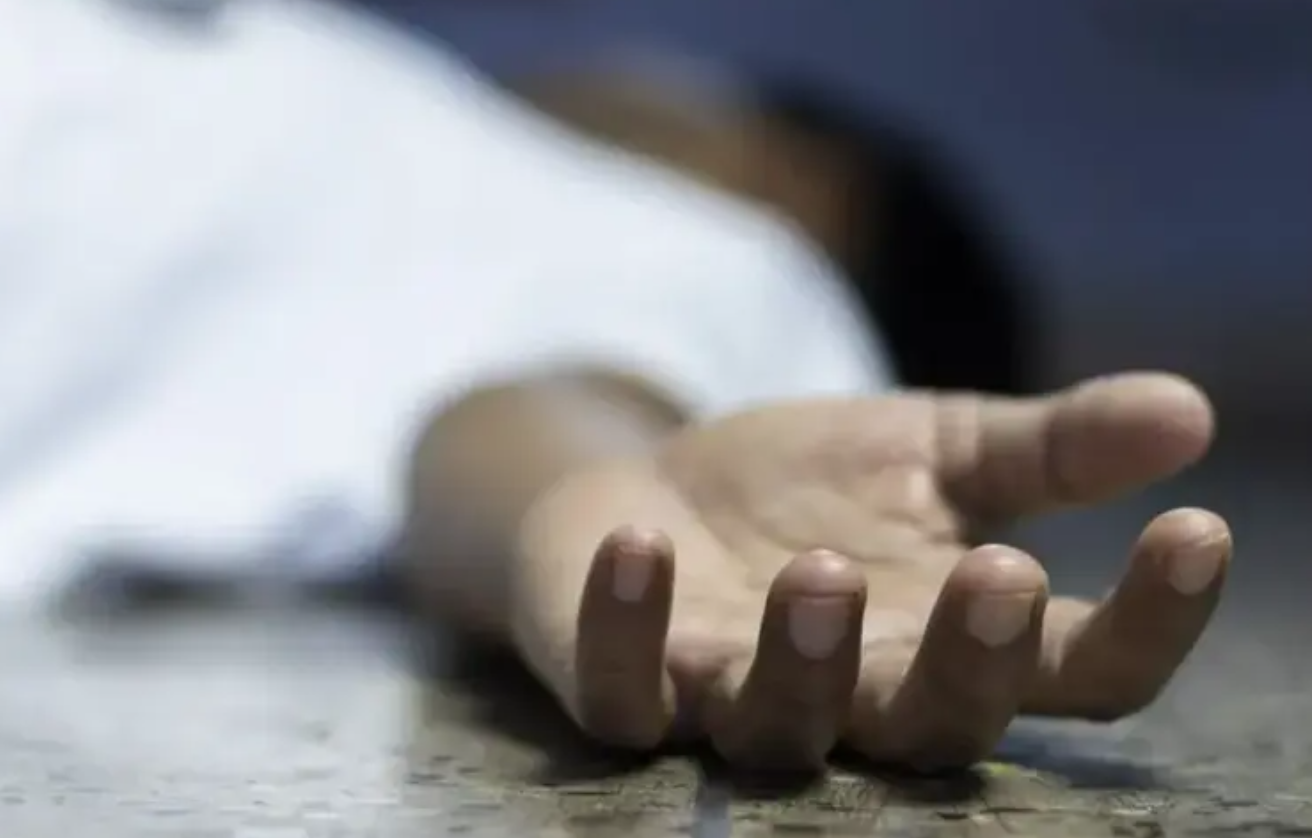 打掃阿姨目睹慘劇！台中七期豪宅「43歲男租客陳屍房內」　警破門驚見「現場散落紙條」：案情不單純