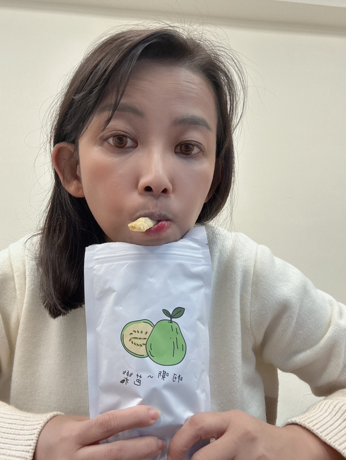 16年等待終圓夢！知名律師巴毛成功換腎 曬生魚片照嘆「最後一餐」