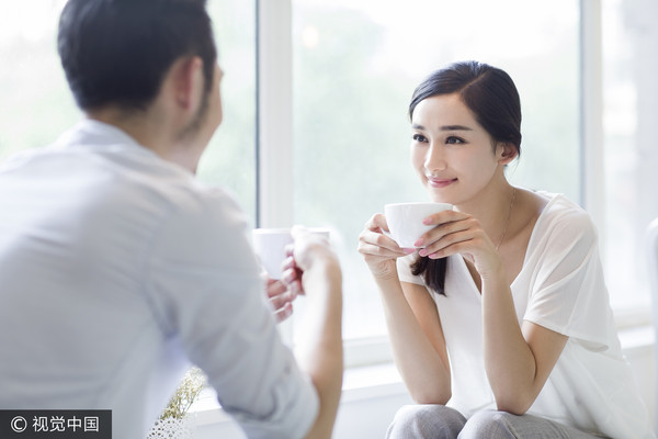 終於買房！32歲人妻「請裝潢師傅做裝潢」點綴愛巢　幾個月後懷孕「尪一聽卻崩潰了」...