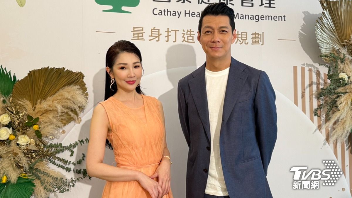 52歲聶雲驚爆聽力衰退救不回！醫生坦言束手無策，舞台劇演出背後的健康警訊