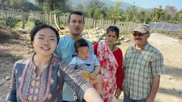 為愛遠嫁尼泊爾!她在結婚當天「被逼喝丈夫洗腳水」 婚後被婆家「狂潑牛尿羞辱」崩潰:被當瘟神對待...