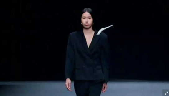 媽媽是第一美女!張庭愛女「從小被笑像老鼠」飽受爭議 如今15歲「變身170cm超模」神逆襲:越大越漂亮