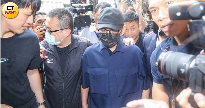 創意私房「高級會員名單」流出！他怒曝「13人真名、職業」：下地獄