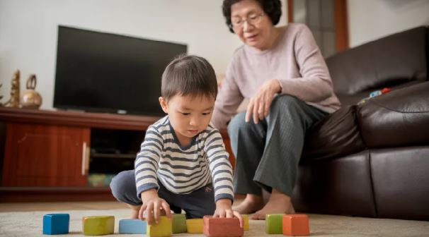 「兒子，以後別帶孫子來看我了...」一位老母親的哭訴，刺痛了無數老人的心