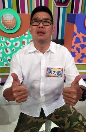只給妻女攝影棚免費便當！53歲男星太摳門「潘若迪霸氣請客」　他喊冤：「平常很疼老婆」