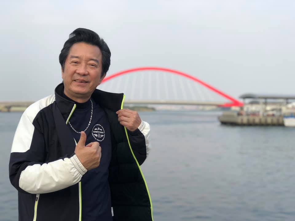 70歲資深藝人高群勇敢追夢！歷經死劫後推出首張專輯《打拚會出頭》