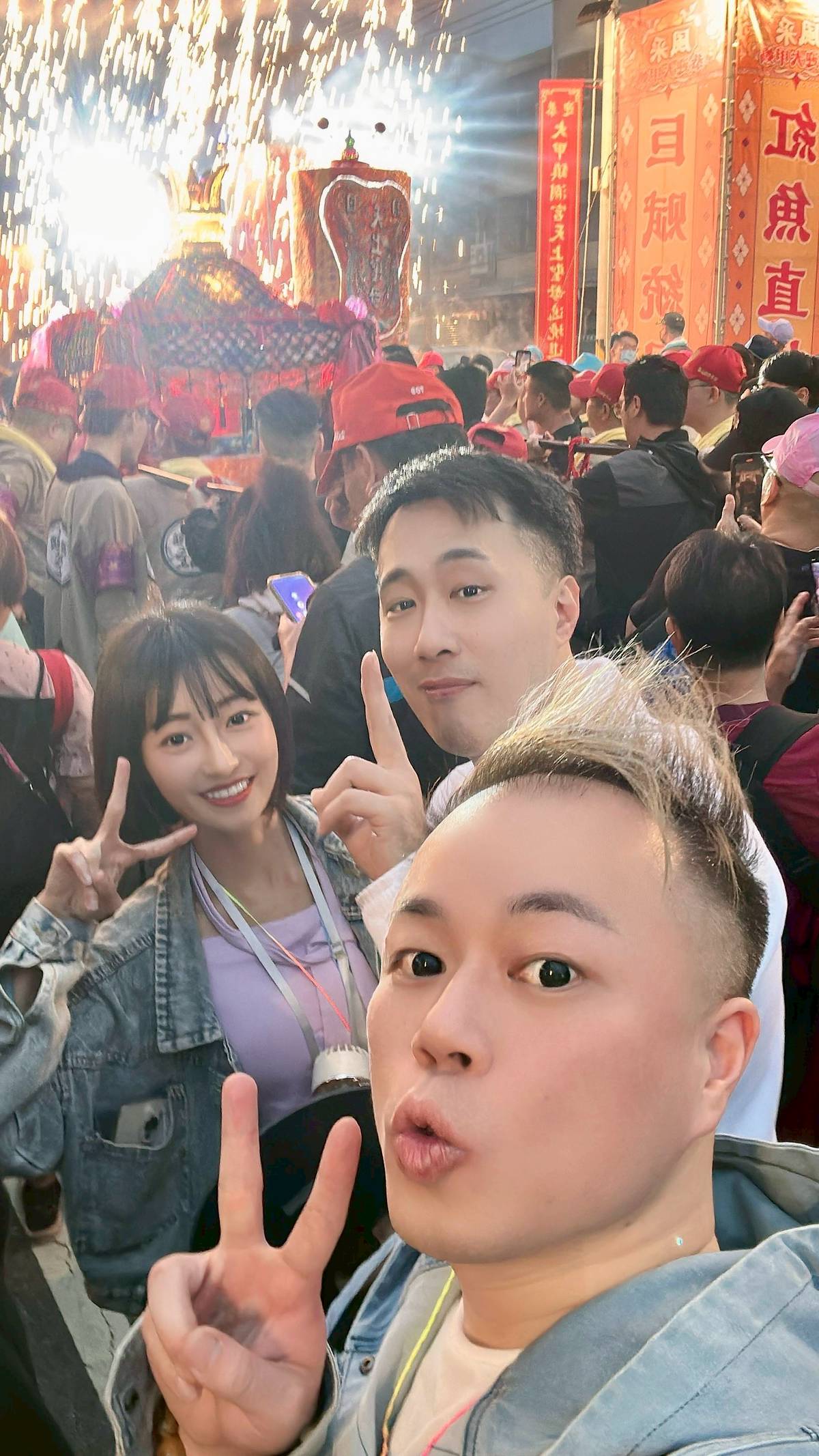余祥銓孝心扛轎祈福 媽祖顯靈助圓生子夢 夫妻幽默談二胎計畫