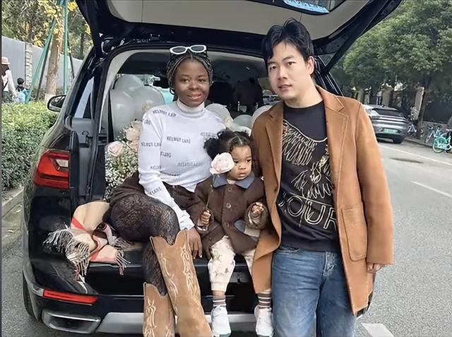 異國婚不被看好！36歲男子「娶非洲酋長女兒」遭眾人嘲諷　如今每月「自動進帳31萬」網全跪了：他才是人生贏家