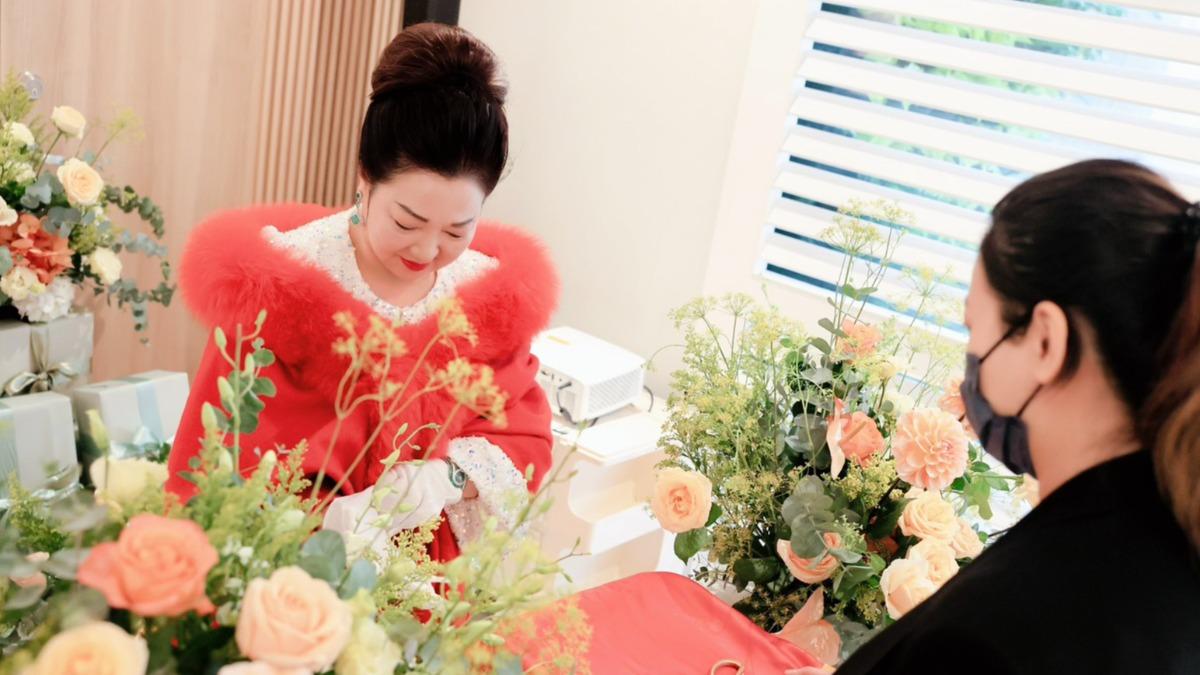 想把女兒生回來！白冰冰「七年挨3200針」不放棄　「試管失敗16次」血淚史曝光：體無完膚