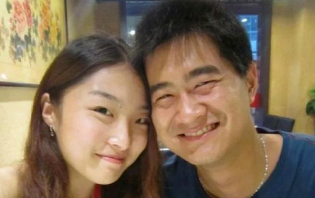 震驚社會！知名女主持「被男友連砍7刀」當場身亡　家屬堅持「遺體放2年才下葬」原因逼哭眾人...