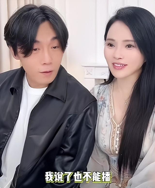 看不出快60！女星大方曬「在家都穿性感睡衣」　57歲依然「保有少女情調」網全暈：性感智慧兼具❤️