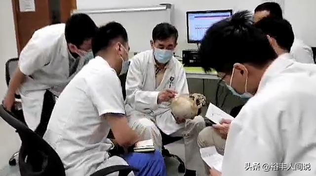 一生救人無數！80歲名醫「驚傳猝逝」疑過勞致命　「曾登百大名醫榜」卻難自救