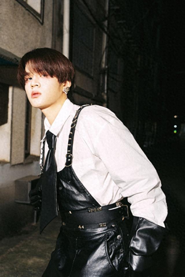 知名男星被曝多次出軌!鐵證曝光還找「親姐姐掩護」粉絲怒斥:毀三觀