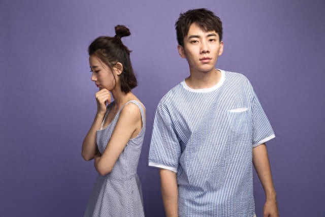 揭開星座面具：這些星座女外表冷漠，內心卻渴望溫暖