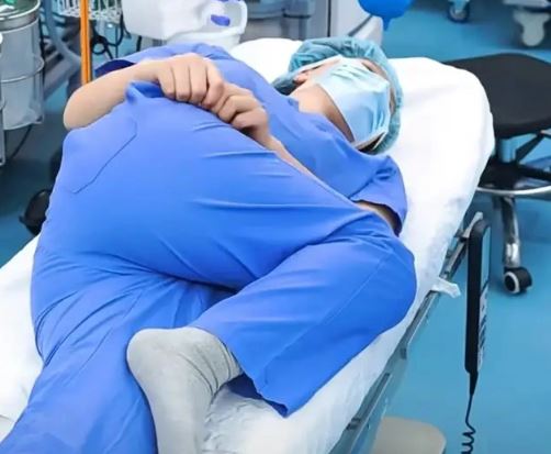 骨科醫生揭秘：這睡姿最健康！長期錯誤姿勢恐致頸椎變形、腰椎受傷