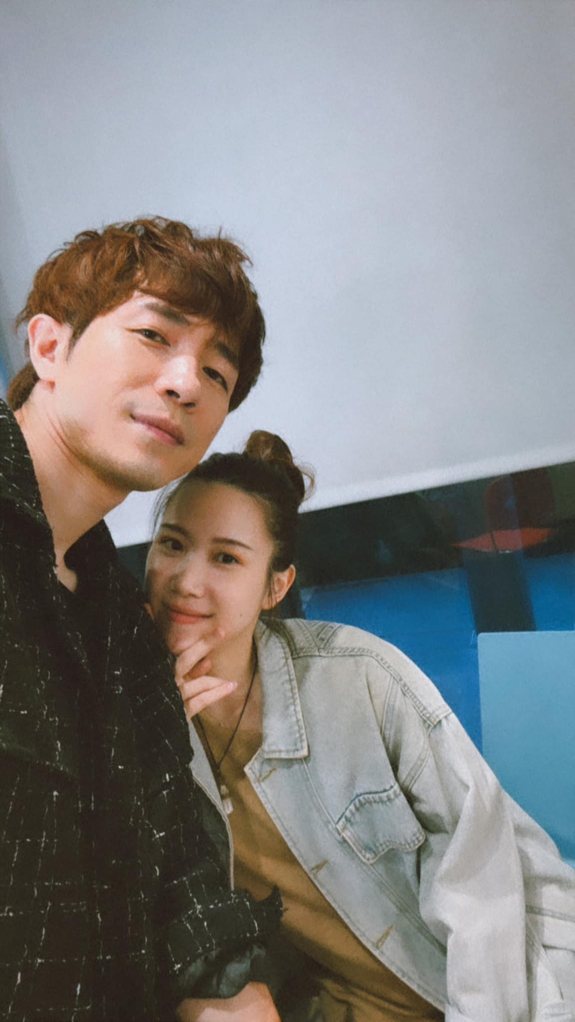 才升格當爸！本土歌手爆「意外墜谷」車上還載4人　「翻滾8圈嚴重變形」：再晚就沒命