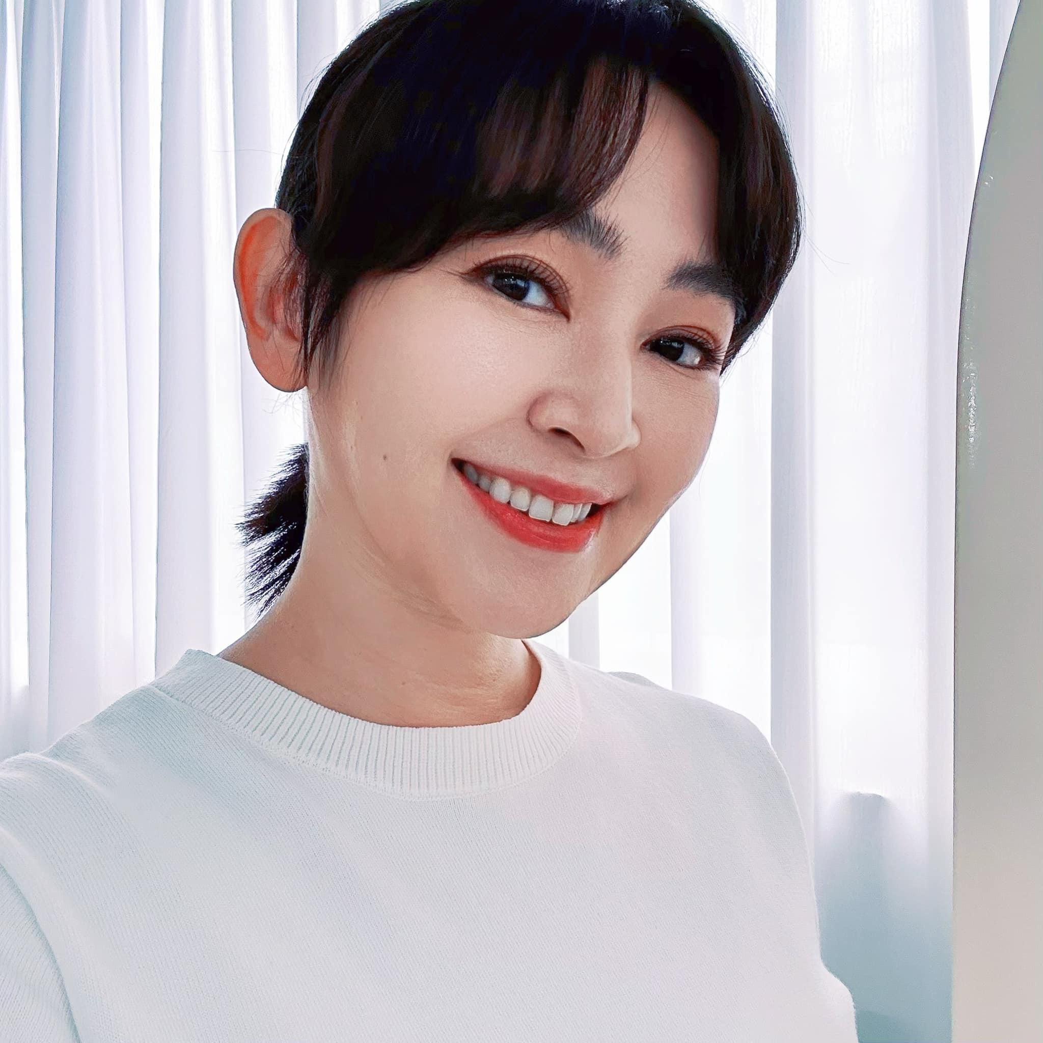 資深女星蔡燦得的理財智慧：從零用錢到千萬房產的秘訣