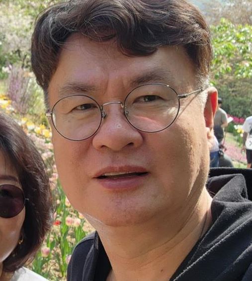 紅遍全台灣！64歲大咖名廚「親目睹爸爸車禍」　見媽媽趕到崩潰「爸爸死了...」