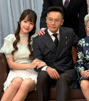 60歲視帝郭晉安驚傳父女戀？與小37歲港姐冠軍莊子璇親密互動引熱議，本人幽默回應