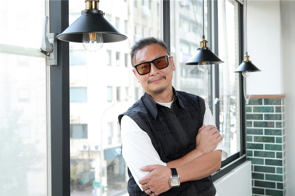 金馬影帝爆「被打到全身血」！哀痛曝：沒見到老父親最後一面