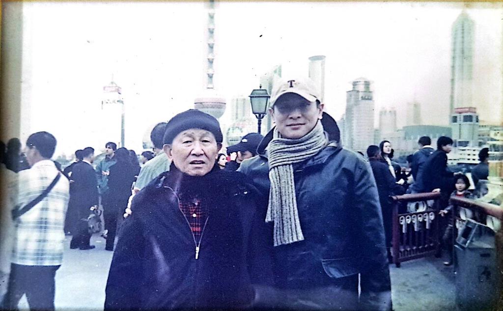 金馬影帝爆「被打到全身血」！哀痛曝：沒見到老父親最後一面