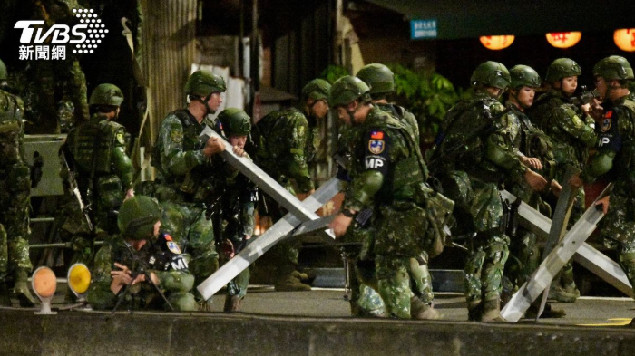 習近平爆下令「提前攻打台灣」時間點曝光　退役少將示警了