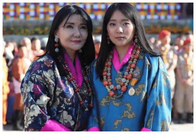 不丹最年輕公主「古典美精緻面貌」迷倒世人!丈夫身分超大咖「還是王后親弟弟」