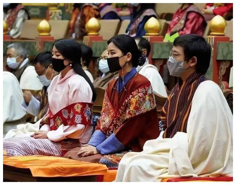 不丹最年輕公主「古典美精緻面貌」迷倒世人!丈夫身分超大咖「還是王后親弟弟」