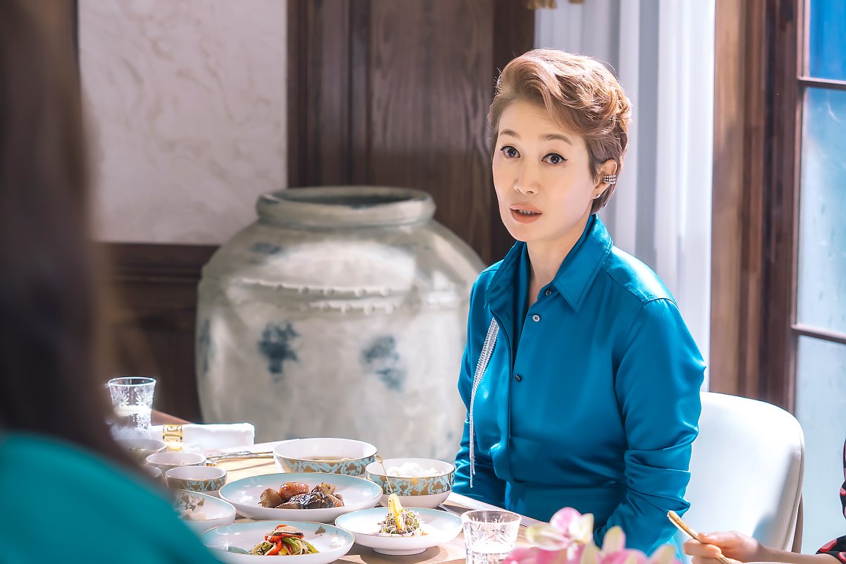 婚後第一次過年！媳婦「被婆婆討16000紅包」　打開「包給金孫的紅包」氣炸：惡狀不只這一個