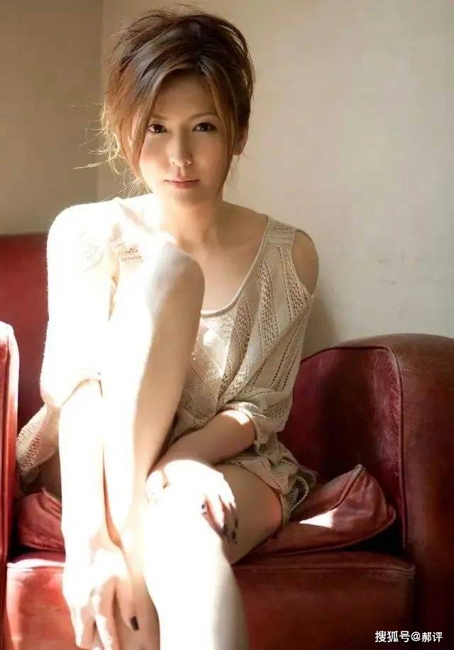 被讚是人妻天花板！她「10年前無預警退圈」粉絲全哀嚎　38歲「重磅回歸」現況曝光：太絕了