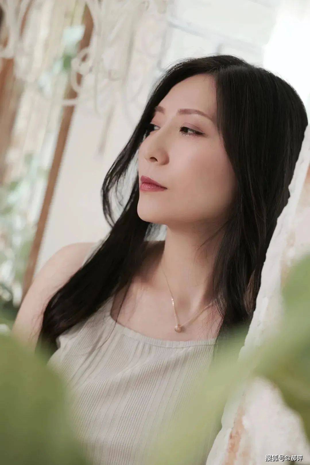 被讚是人妻天花板！她「10年前無預警退圈」粉絲全哀嚎　38歲「重磅回歸」現況曝光：太絕了