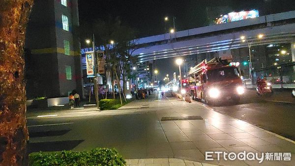 快訊／北市光華商場「驚傳35歲男墜6樓」當場身亡　警方曝身份：「手機被鎖起來了...」