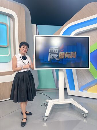 遭扯千萬！王思佳媽「法庭上遭痛打」　大庭廣眾「痛罵不孝女」：想跳下去了