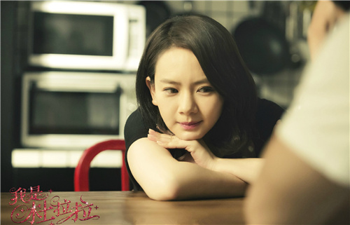 選黑婚紗被婆婆罵不吉利！婆婆要求撤照片「新娘委屈照做」　婚禮當天「看到婆婆服裝」人妻傻了