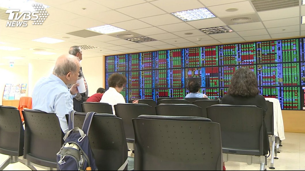 投資市場震撼彈！富邦中國政策金融債券ETF確定下市，清算程序啟動