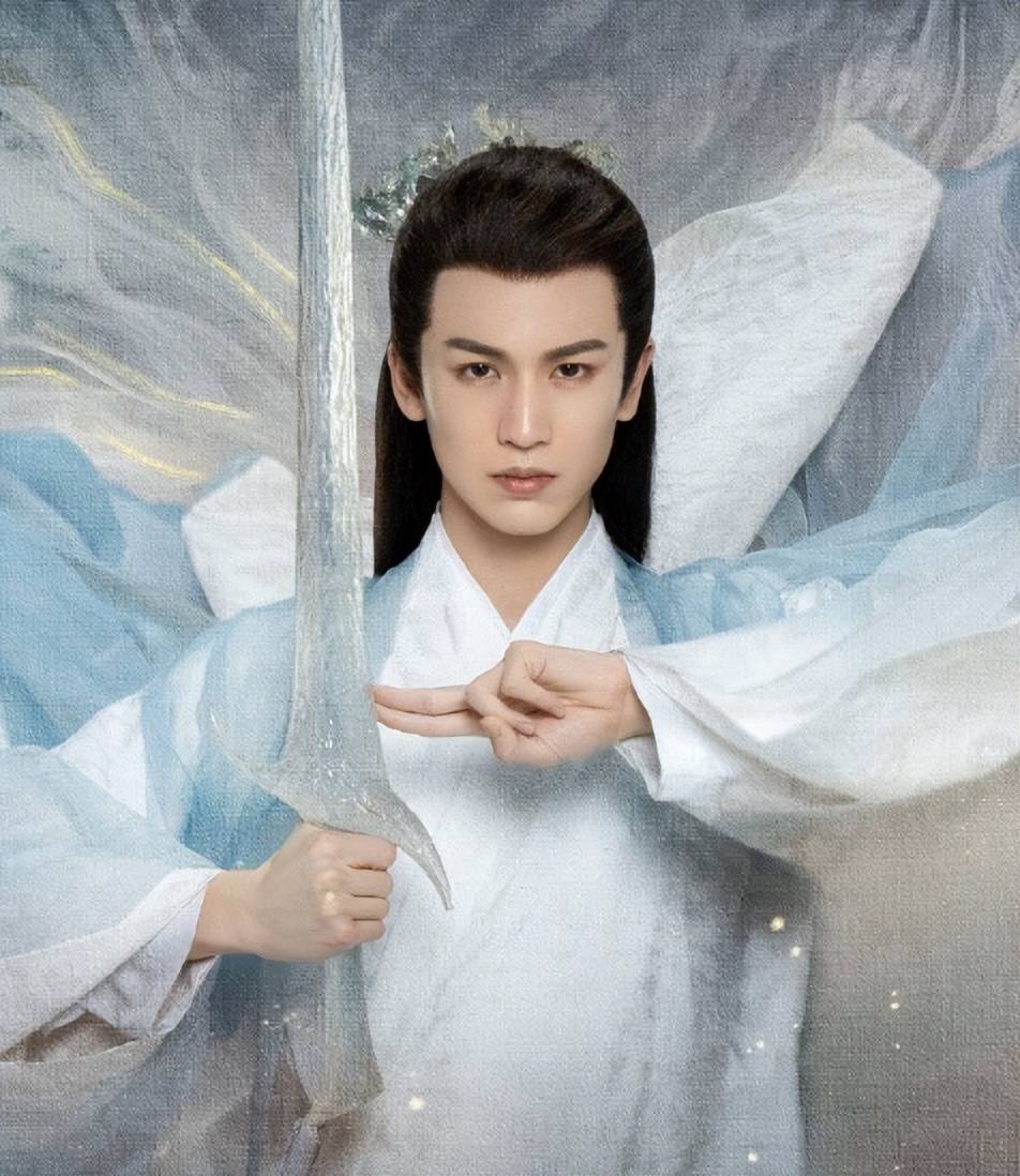 為喜歡的女生減肥！100KG眼鏡男「變身大咖戲劇男星」 身分被起底「私下還是超強學霸」