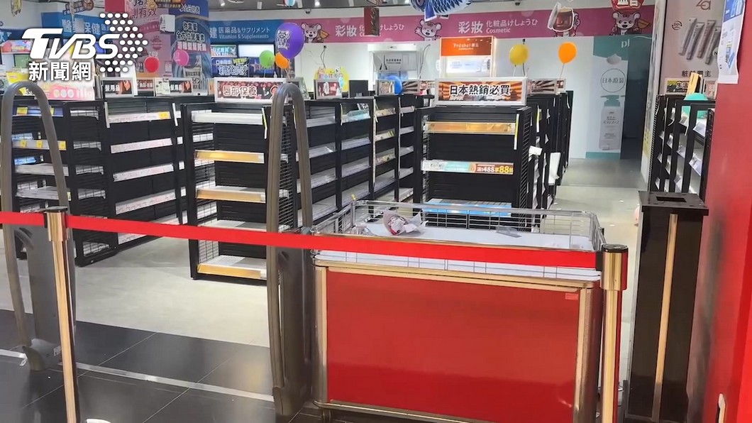 昔日榮景不再！台灣知名百貨驚爆「撤櫃歇業」　市府證實：「還欠600萬債務...」