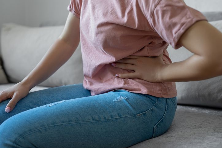 女性注意！醫生示警「1症狀持續2周」恐是卵巢癌：常被忽略