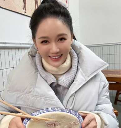 一手栽培變天后！孫德榮開嗆「陳喬恩忘恩負義」　曝「當年冷凍1年真相」：被反咬一口