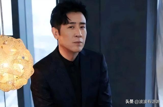 3歲父親過世！54歲資深男星「靠大姐拉拔長大」　爆紅後「為8位哥姐買房」：沒他們就沒有我