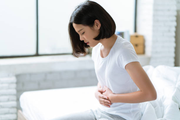 長期便秘脹氣！她一檢查發現「已經是末期」　醫生示警「出現6症狀」盡早就醫