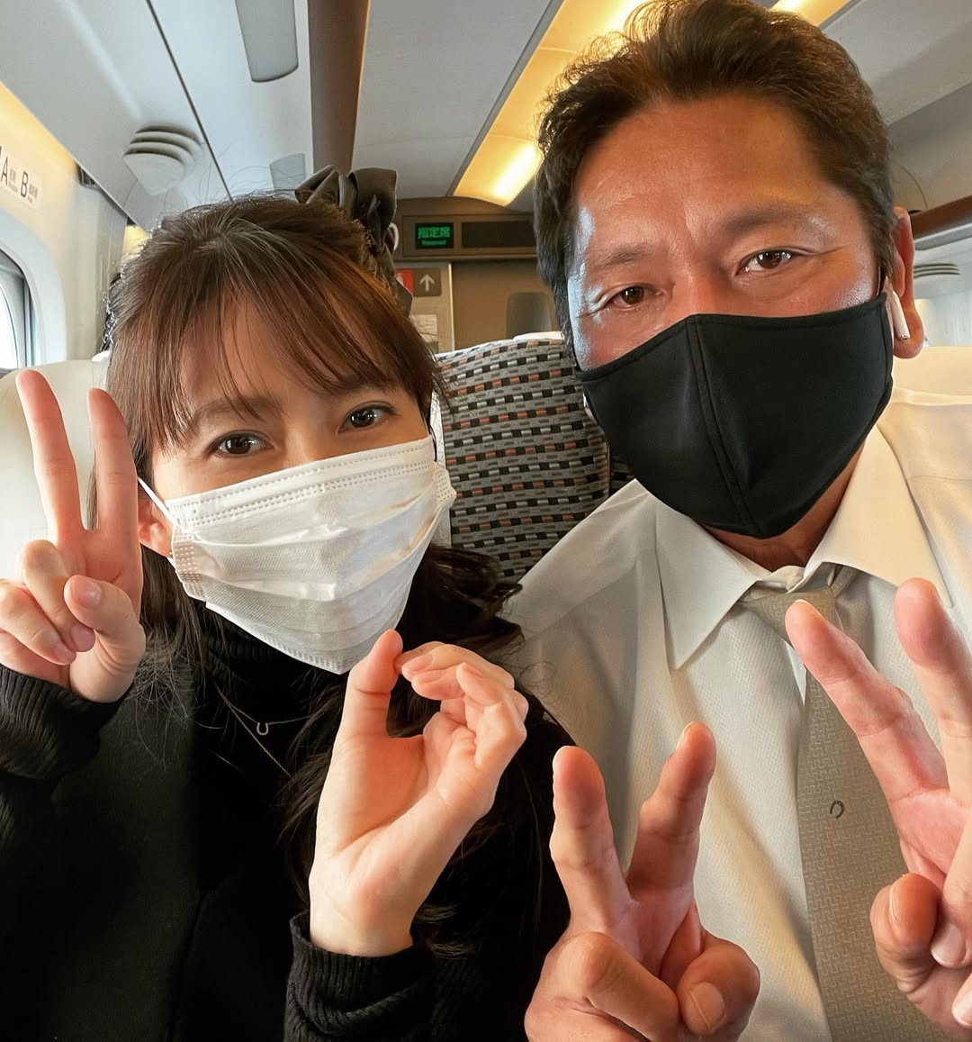懷孕逼走正宮！資深女星「小三上位後正式引退」　遭爆料「害繼女吞藥輕生」44歲近況曝