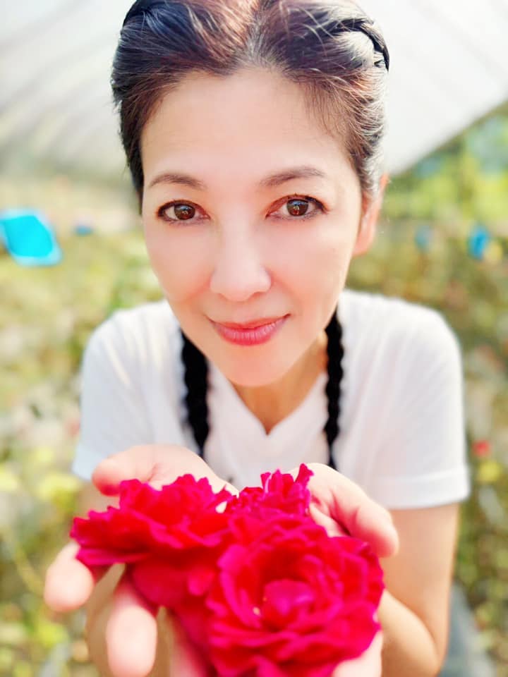 結婚15年！58歲玉女歌手「揭夫妻相處」慘被冷暴力　認了「即將分居」：要離開台灣了