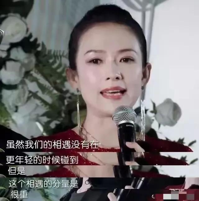 一度消失螢光幕！46歲影后離婚後「被發現面相變了」　超短髮現身「女王氣場全開」重回顛峰