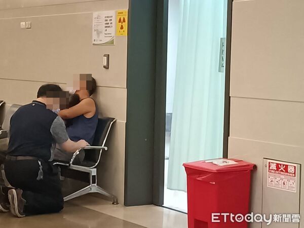 任職超過十年！彰化獨子「飼料工廠突身亡」媽哭癱倒地　老闆急奔醫院「當眾自責下跪」