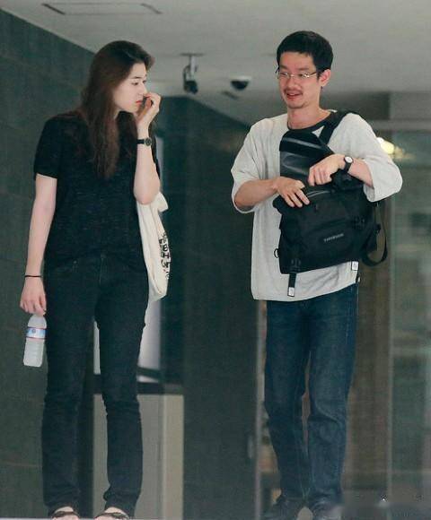 兩度當小三！資深女星「被拍到與非單身演員」約會過夜　不倫戀遭罵翻「如今再傳新戀情」