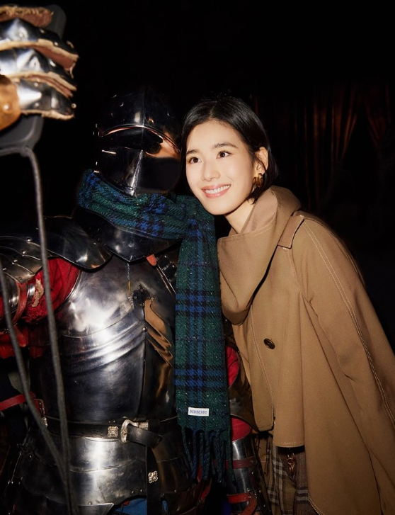 兩度當小三！資深女星「被拍到與非單身演員」約會過夜　不倫戀遭罵翻「如今再傳新戀情」